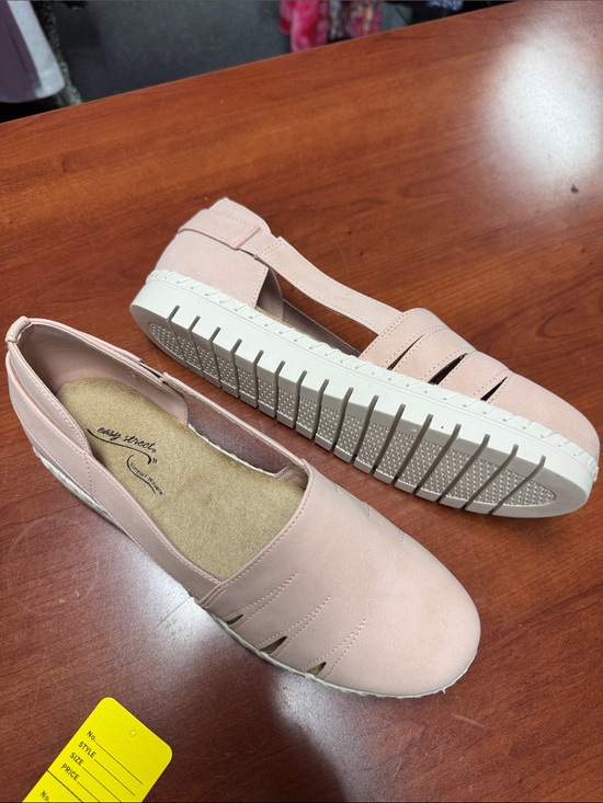 easy street Shoes - Easy street shoes size 8.5 // 090274